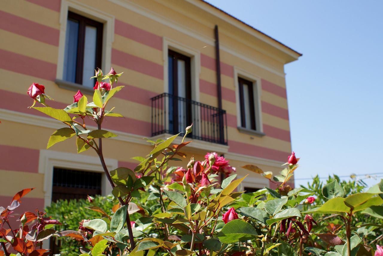 Villa Vincenza 발로 델라 루카니아 외부 사진