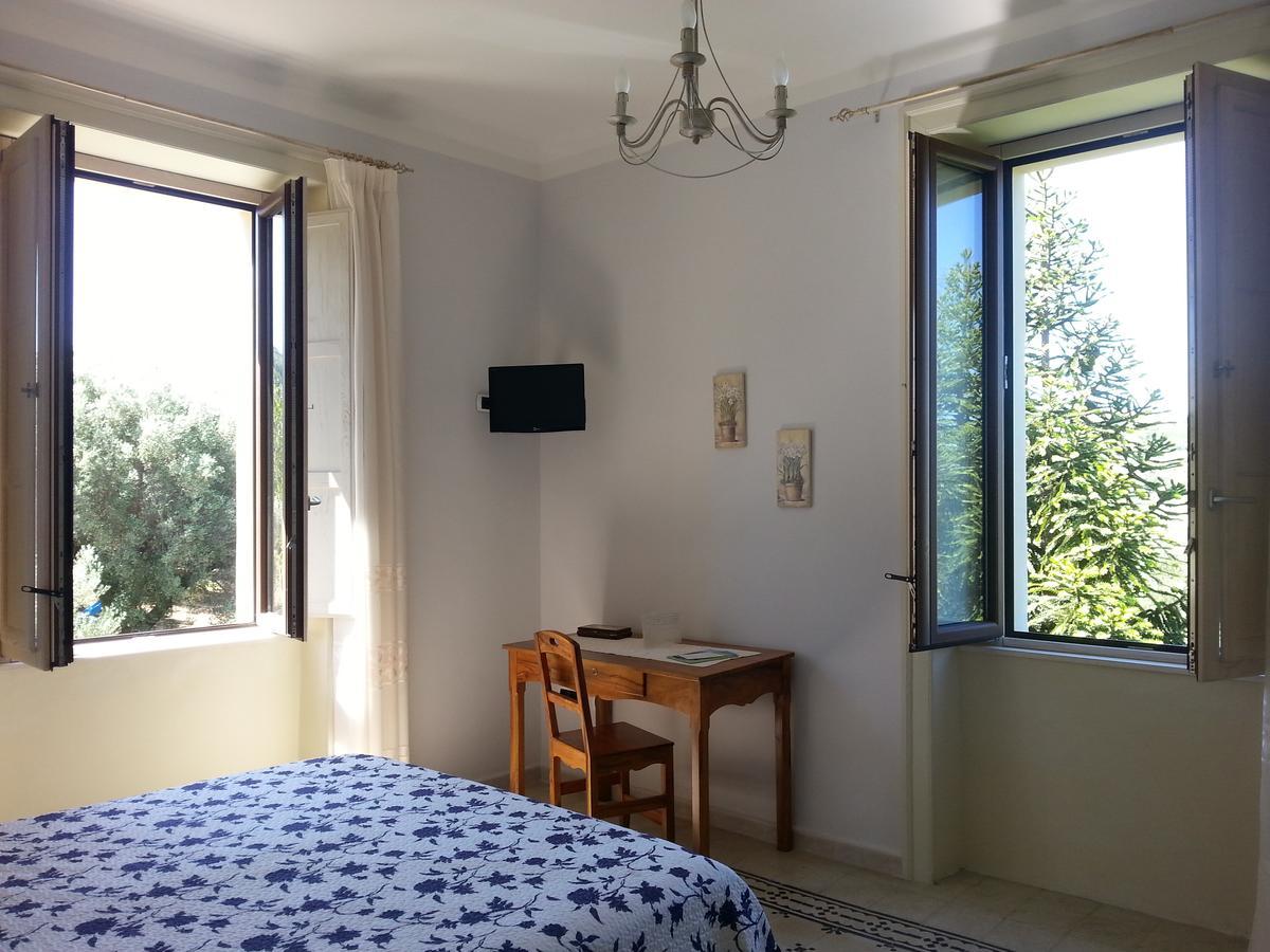 Villa Vincenza 발로 델라 루카니아 외부 사진